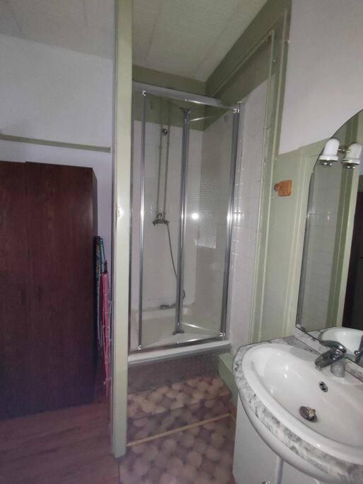 Le Nid Douillet Boheme Linge Fourni Apartment La Bourboule Exterior photo